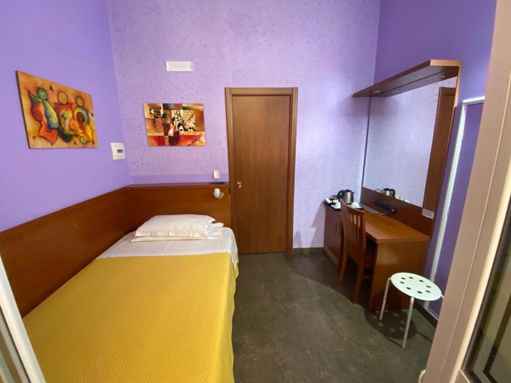 Tagliaferri Lucia Hotel Rome Exterior photo