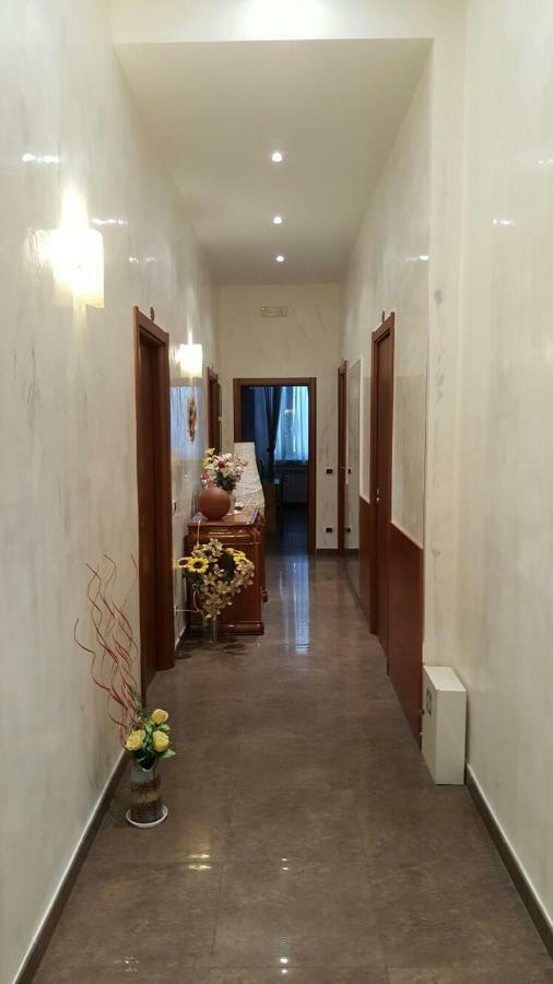 Tagliaferri Lucia Hotel Rome Exterior photo